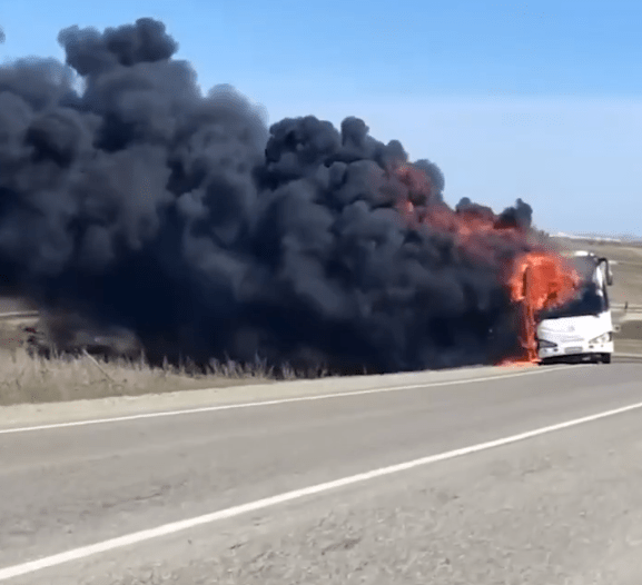 Последствия пожара с детским автобусом под Анапой